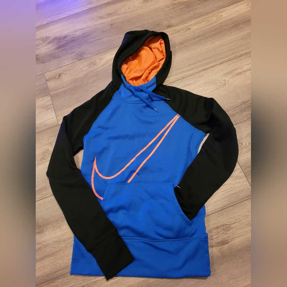Nike hoodie